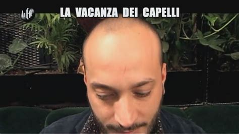 La vacanza dei capelli .